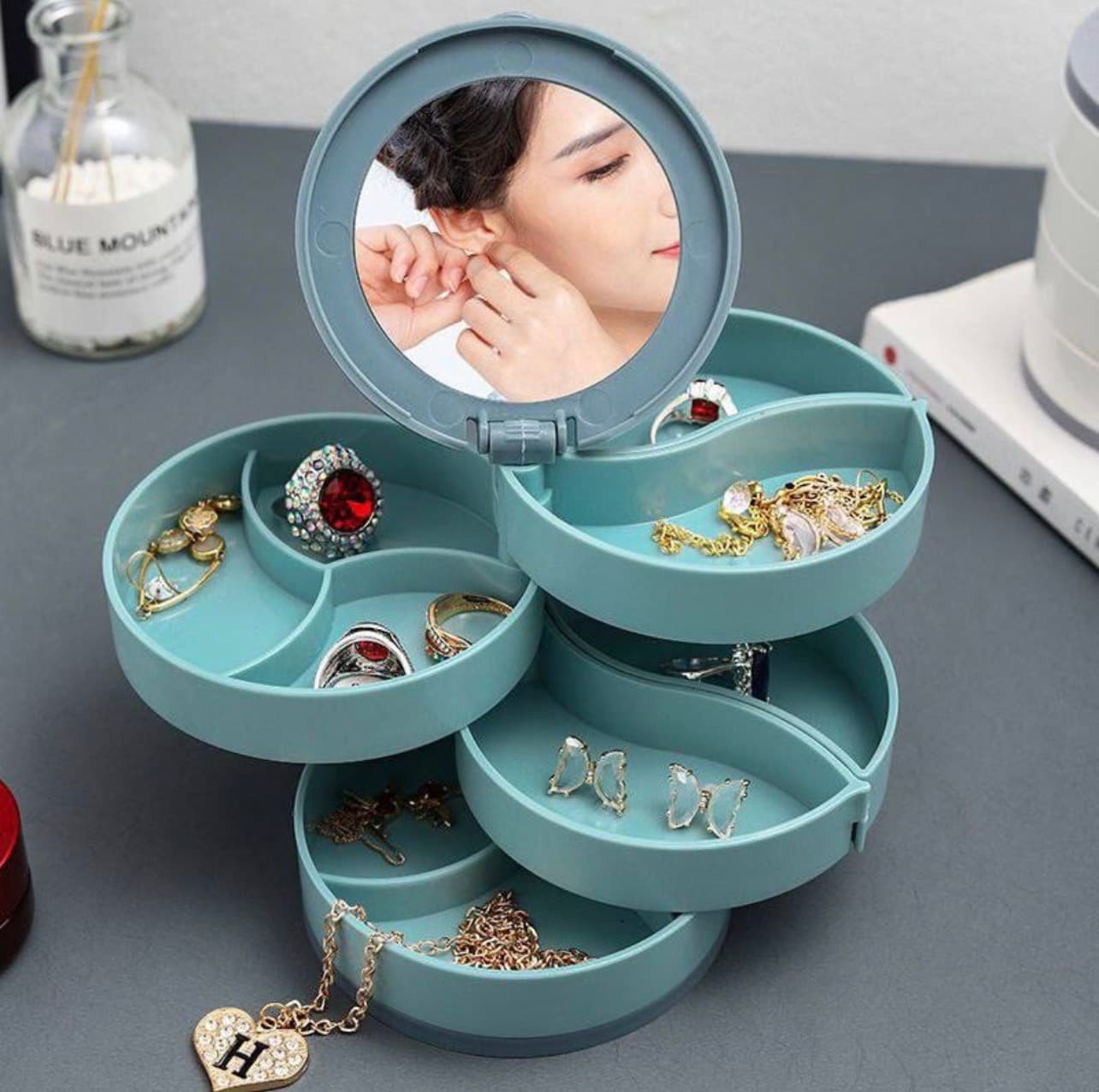 Jewelry rotating box with inbuilt mirror — image 1